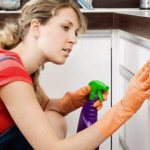 How to wash a plastic kitchen without streaks