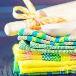 Как отстирать кухонные полотенца: полезные рекомендации