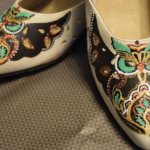 How to paint old leather shoes