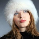 How to stretch a fur or knitted hat at home