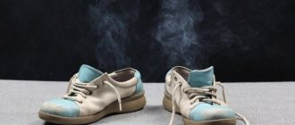 How to remove odor from shoes at home