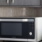 What are the sizes of microwave ovens?